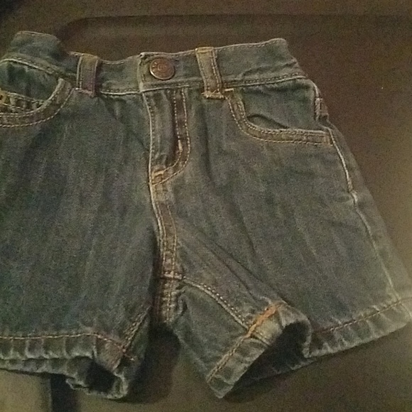 shorts - Picture 3 of 3